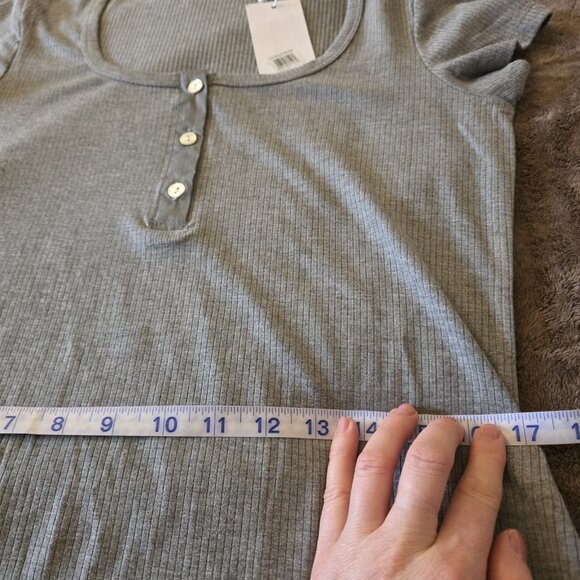 Mango MNG Fitted Ribbed Sweater Dress Grey Henley Short Sleeve Mini Size XL NWT - Picture 11 of 13